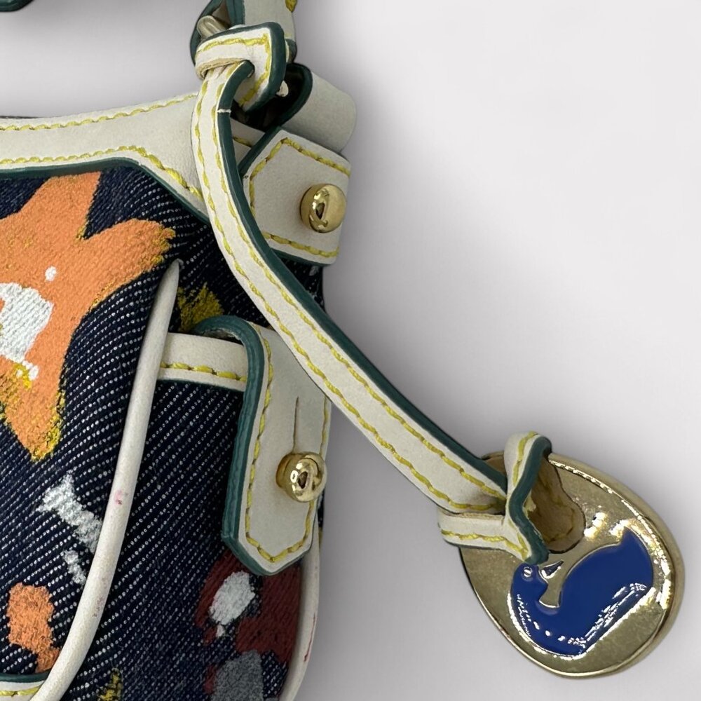 ⭐️⭐️SOLD⭐️⭐️ Vintage Dooney & Bourke Painted Denim Mini Shoulder Bag - Picture 8 of 13